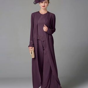 Pantsuit 3 Piece Elegant Wrap Inc. Size says 16 but like a 12 See measurements